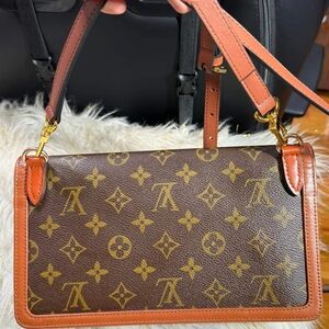 Beautiful Dame clutch Pouch Monogram vintages type professionally converted to S